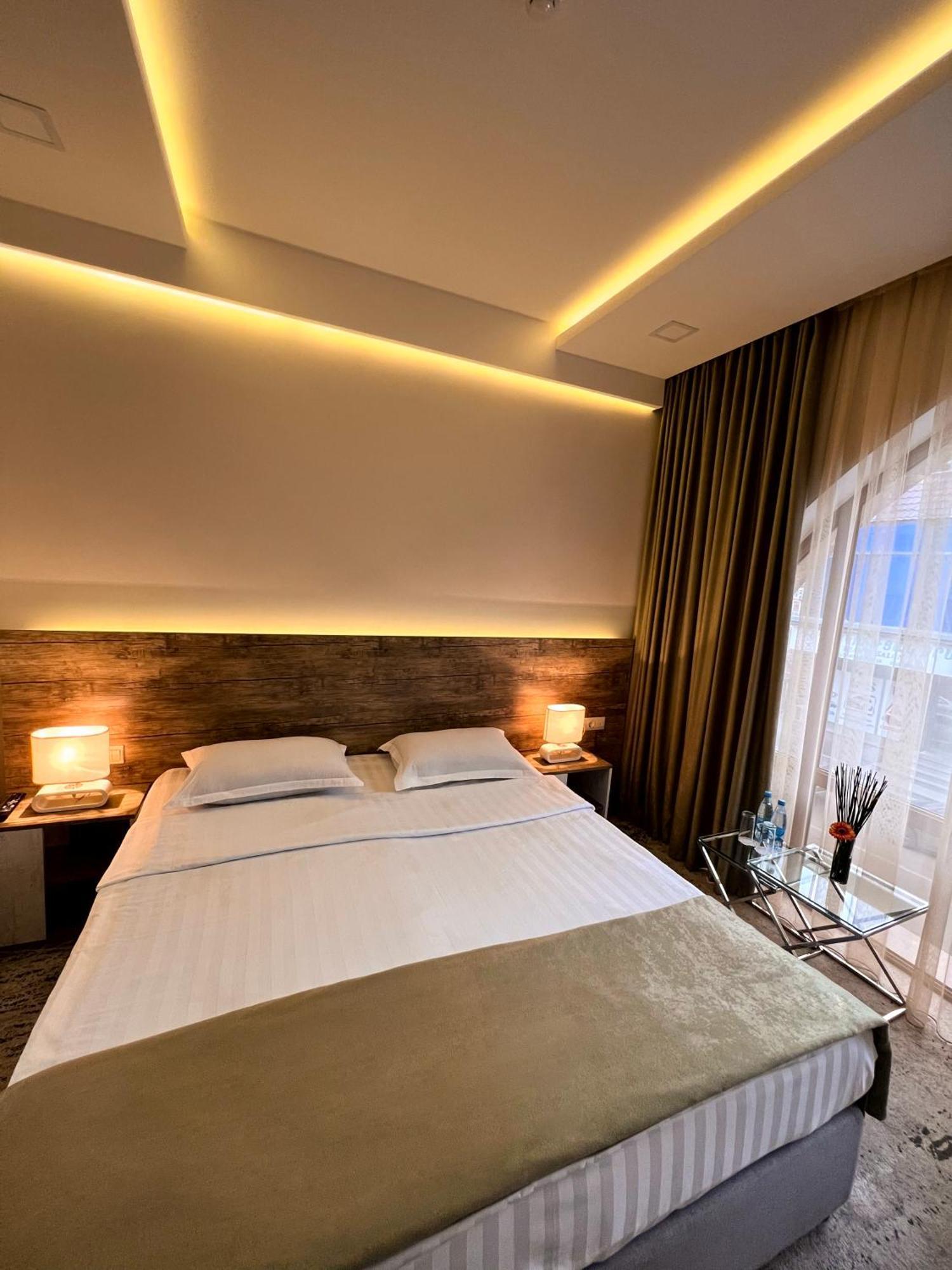 Evn Boutique Hotel Erévan Extérieur photo