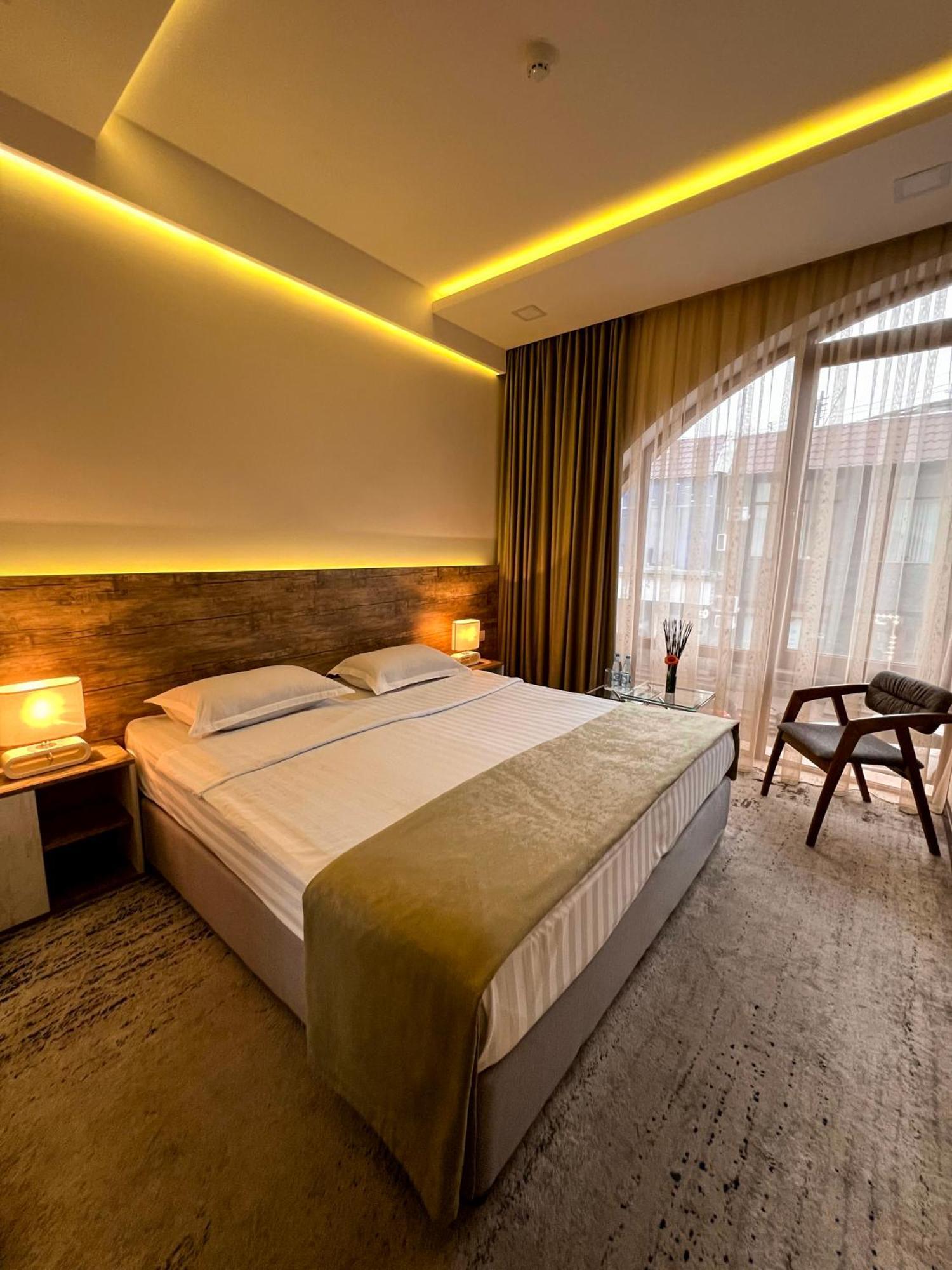 Evn Boutique Hotel Erévan Extérieur photo