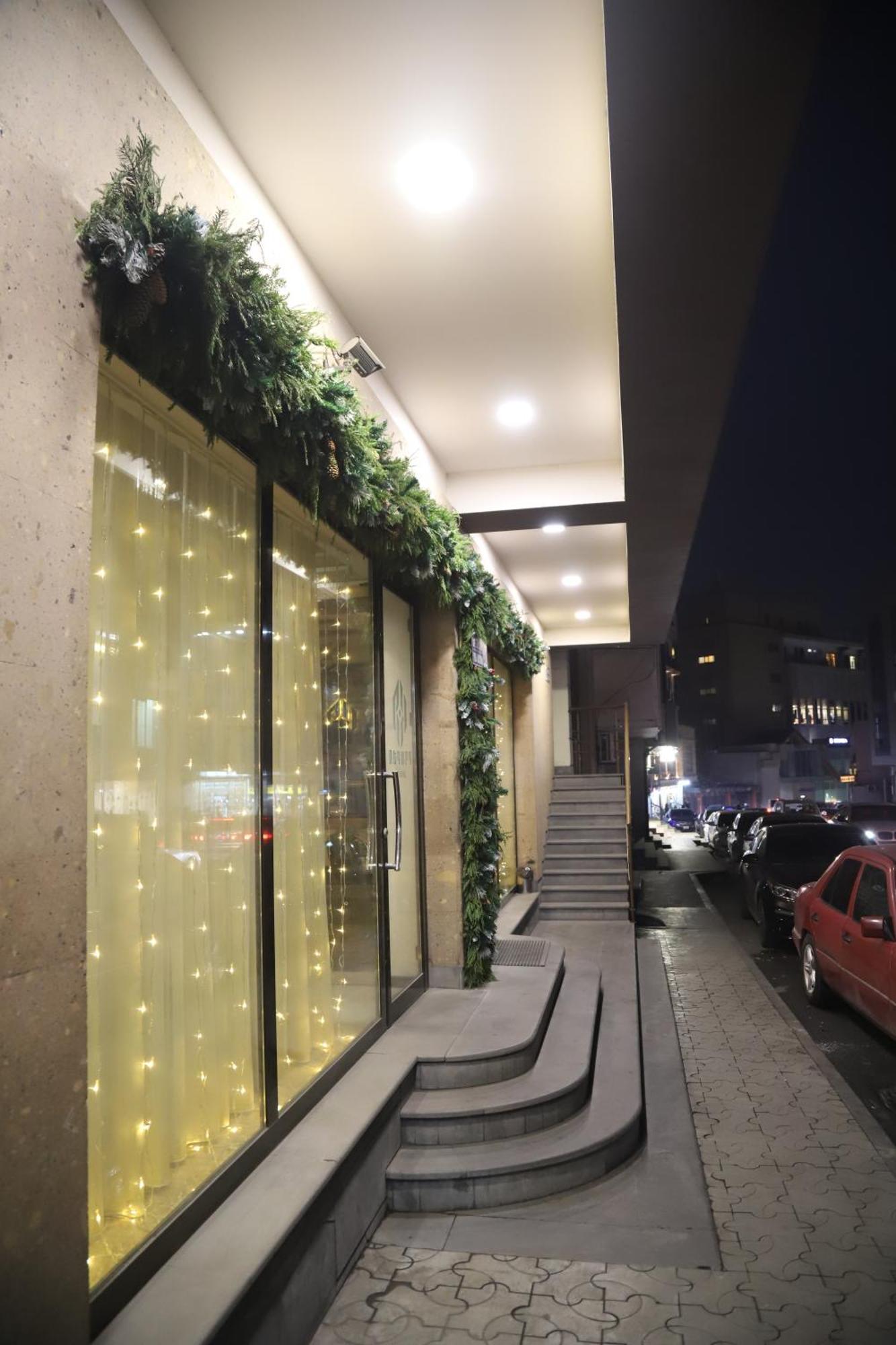 Evn Boutique Hotel Erévan Extérieur photo